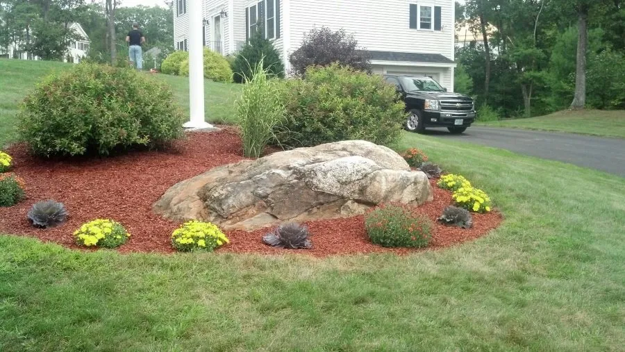 Local outdoor landscaping experts serving University Place, WA - University Place DG Landscaping