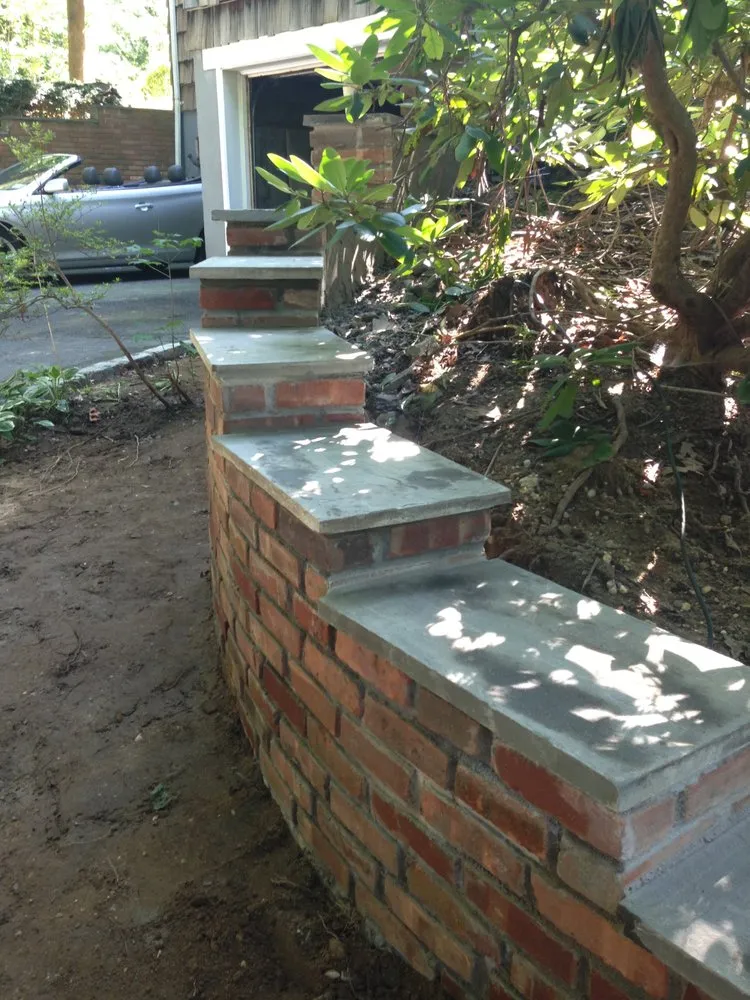 Local landscaping services experts serving Brookhaven, NY - Unlimited Contracting