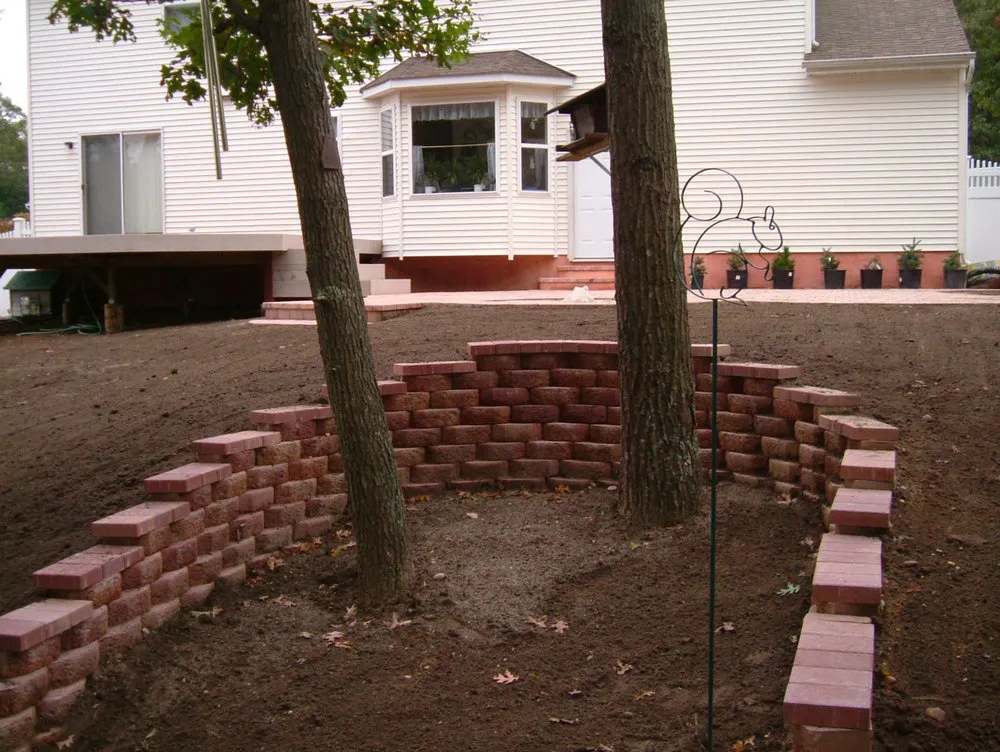 Custom lawn care service in Brookhaven, NY - Unlimited Contracting