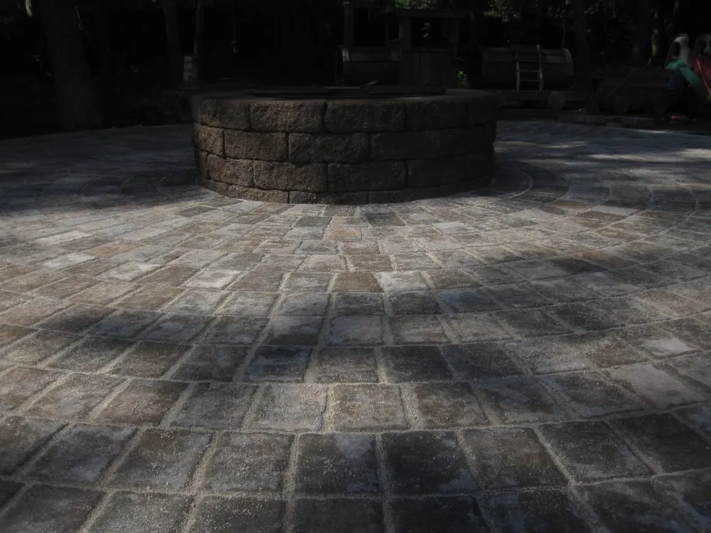 Custom outdoor landscaping experts serving Brookhaven, NY - Unlimited Contracting