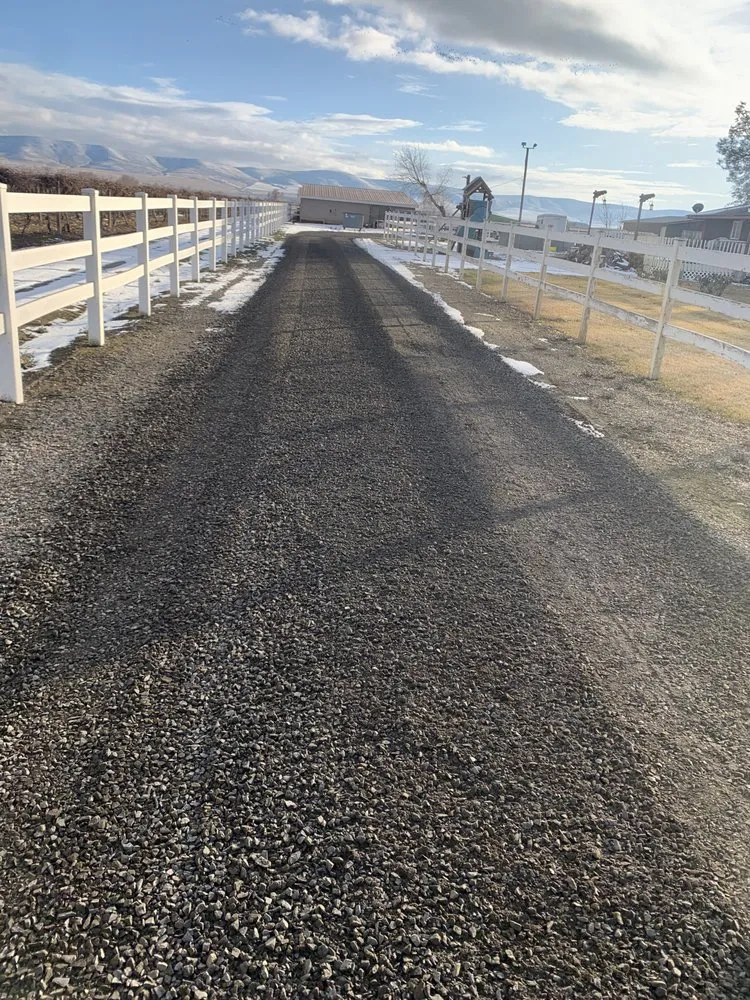 Local lawn mowing service for beautiful yards across Pasco, WA - Unlimited Earthworks