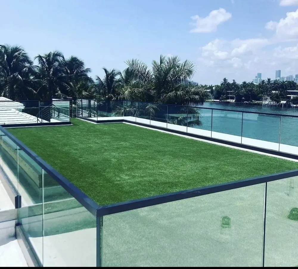 Reliable lawn care service experts serving Hialeah, FL - Unlimited Grass