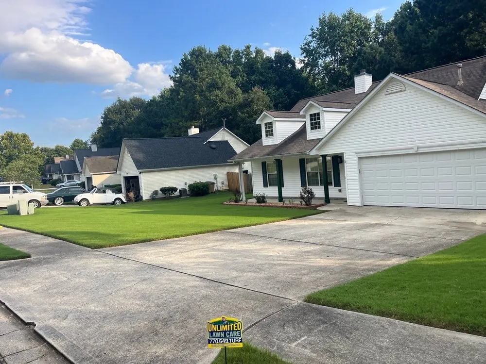 Local lawn care service experts serving Acworth, GA - Unlimited Lawn Care