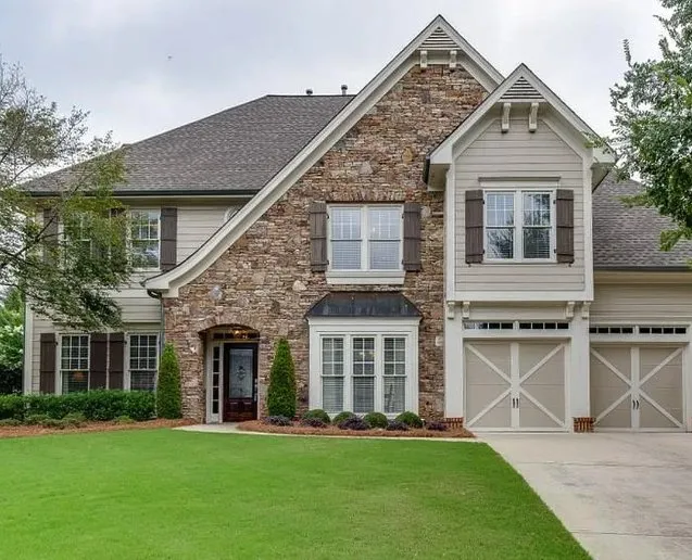 Trusted yard maintenance in Acworth, GA - Unlimited Lawn Care