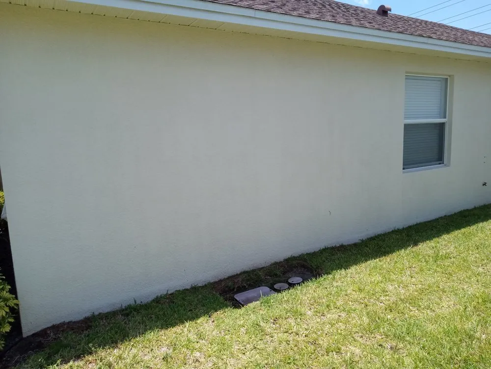 Affordable lawn mowing service near you in Lakeland, FL by Unlimited Lawn Care and Pressure Washing