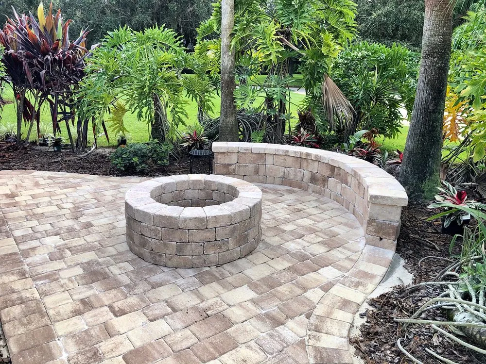Custom landscape design experts serving Winter Haven, FL - Unlimited Property Solutions