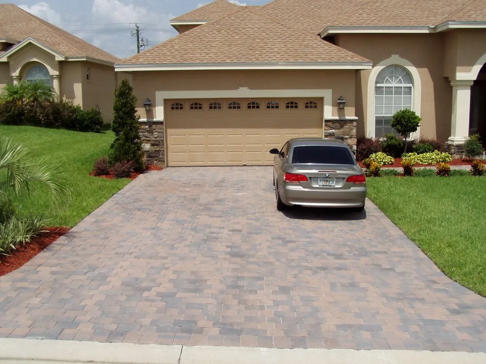 Local lawn mowing service experts serving Winter Haven, FL - Unlimited Property Solutions