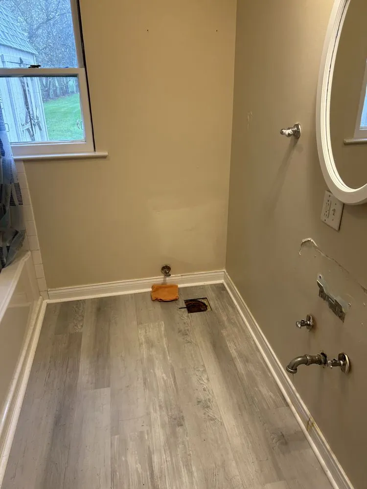 Affordable yard cleanup service for beautiful yards across New Castle, IN - Uno Drywall & Painting Services