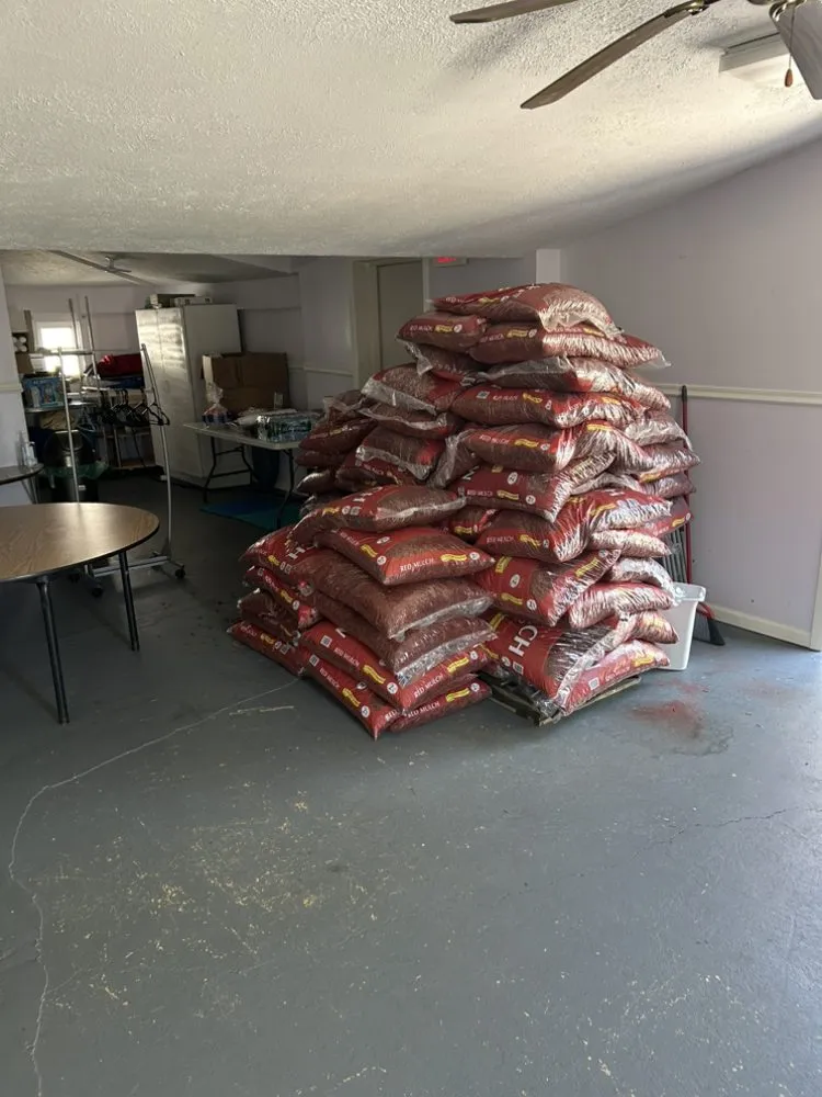 Trusted outdoor landscaping experts serving New Castle, IN - Uno Drywall & Painting Services