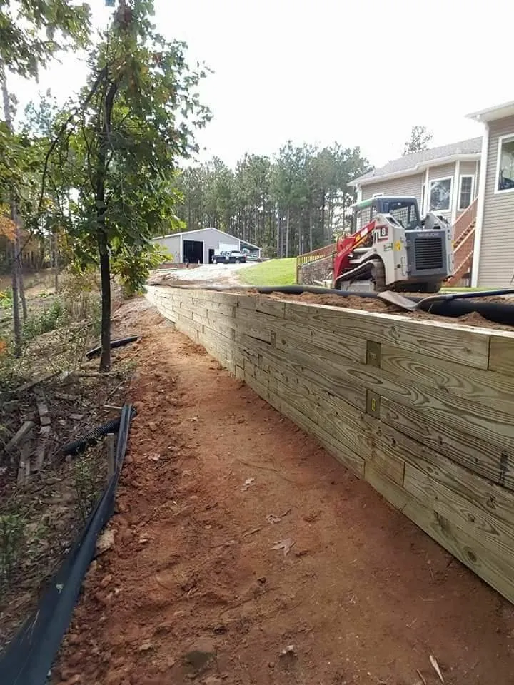 Professional lawn care service in Newnan, GA by Unquie Landscaping