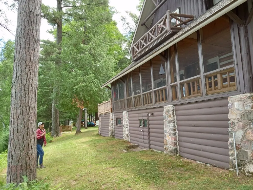 Reliable yard maintenance in Ironwood, MI by UP North Painting