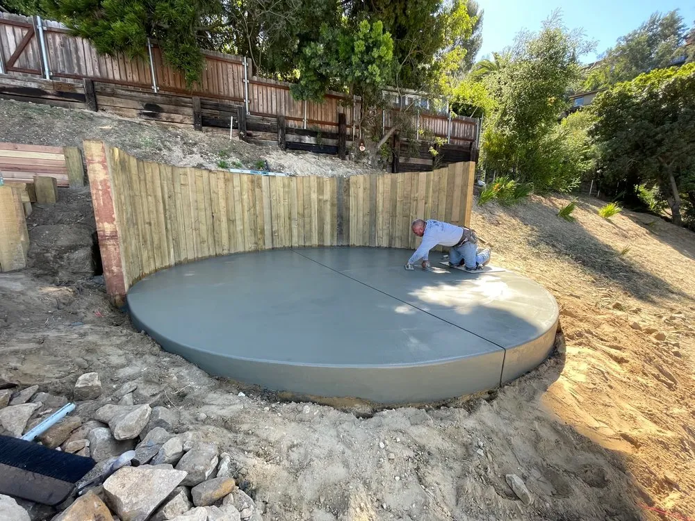 Custom outdoor landscaping in Fairview, TN by Upcountry Plant + Design