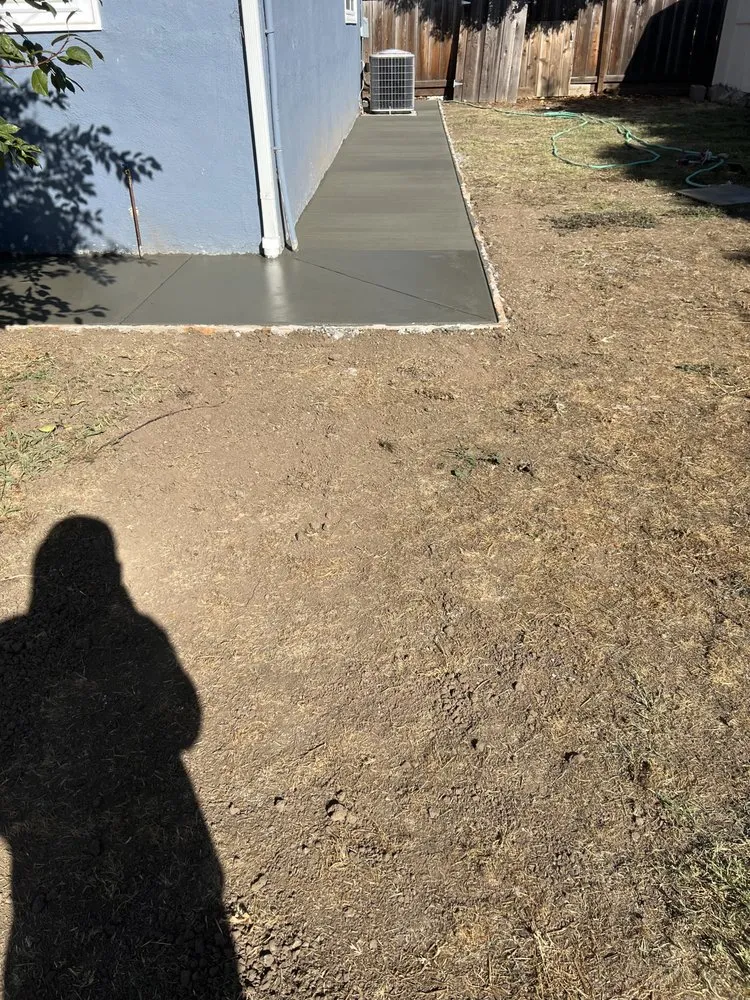 Professional landscaping services experts serving San Mateo, CA - Upfront Construction