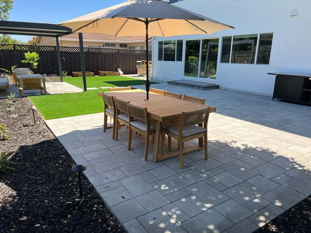 Custom lawn mowing service experts serving San Jose, CA - Upgrade Hardscapes