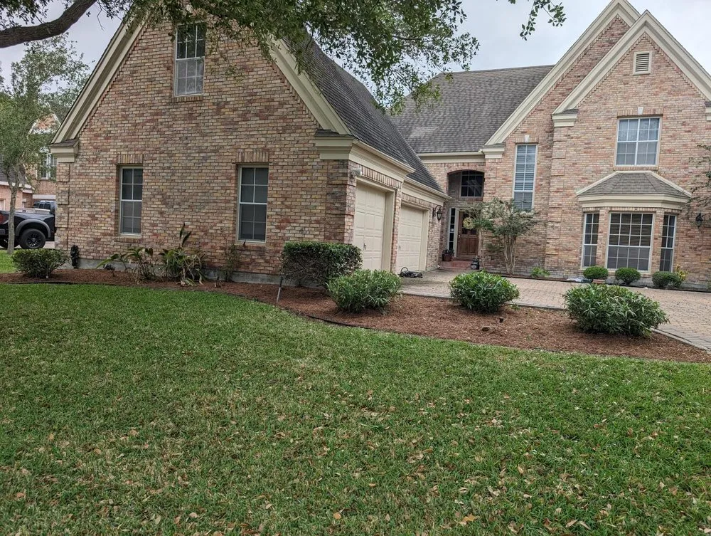 Custom lawn care service in Corpus Christi, TX - Uplift Lawn & Landscape