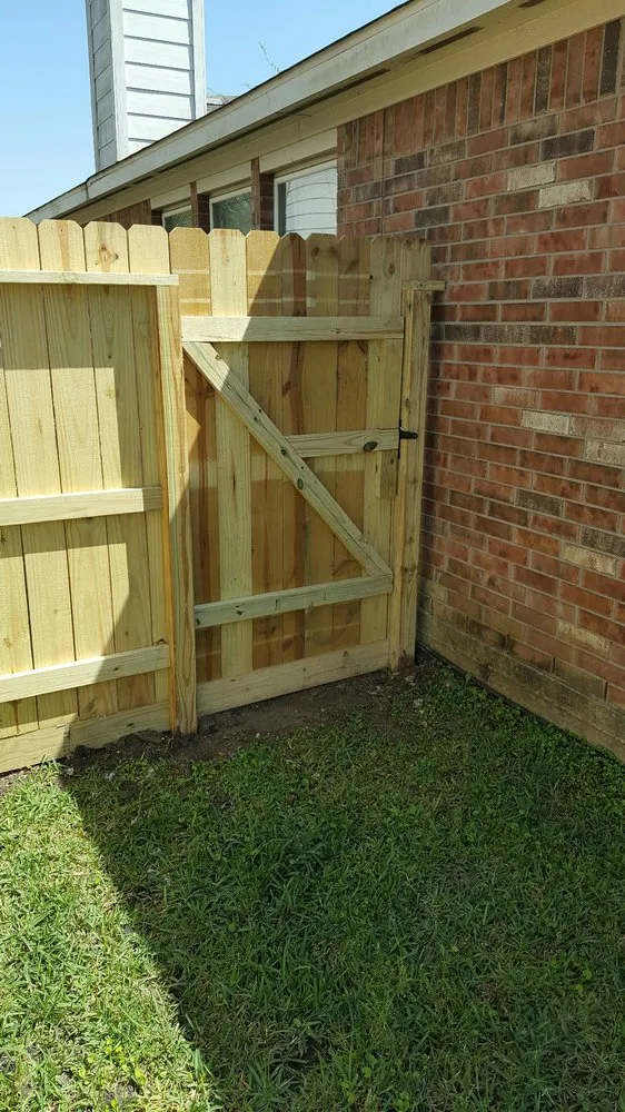 Affordable garden landscaping for year-round maintenance in Pearland, TX by UPLIFT Outdoor