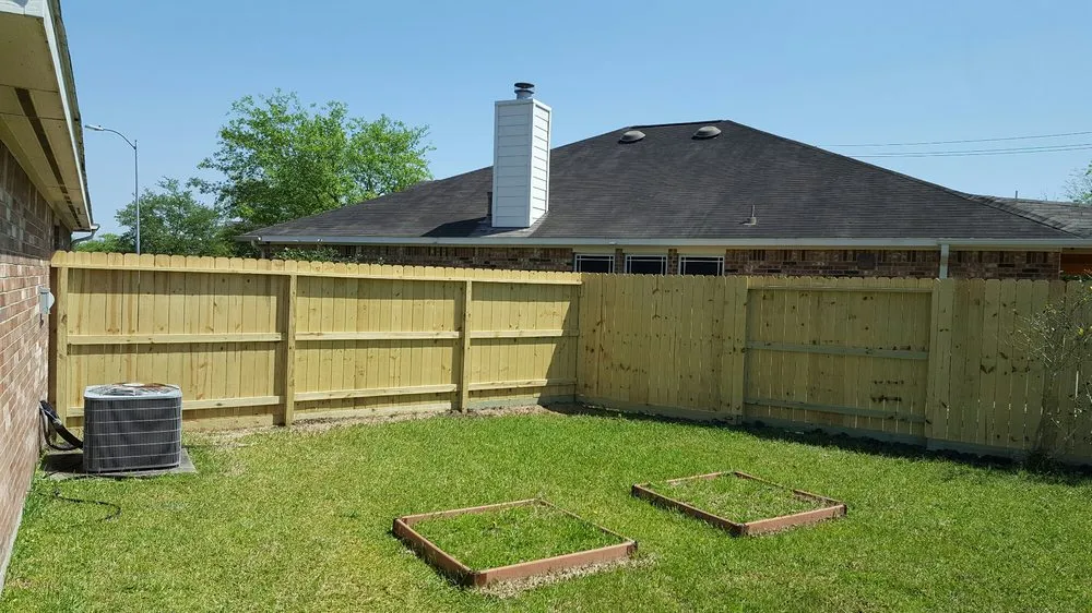 Expert residential landscaping experts serving Pearland, TX - UPLIFT Outdoor