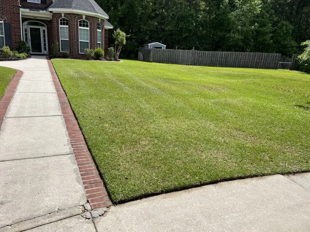 Trusted outdoor landscaping for homes across Savannah, GA - Upper Cutz Landscape