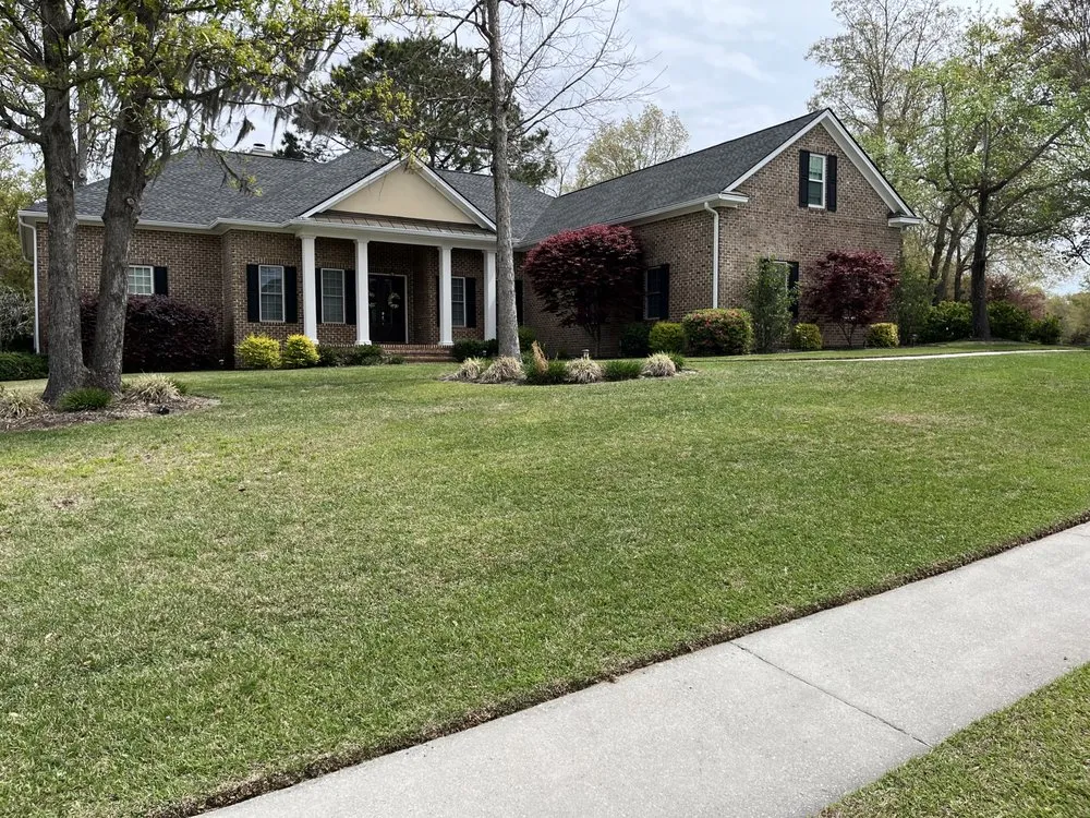 Affordable lawn mowing service with custom design across Savannah, GA - Upper Cutz Landscape