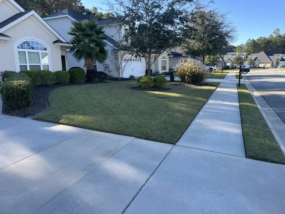 Reliable outdoor landscaping experts serving Savannah, GA - Upper Cutz Landscape