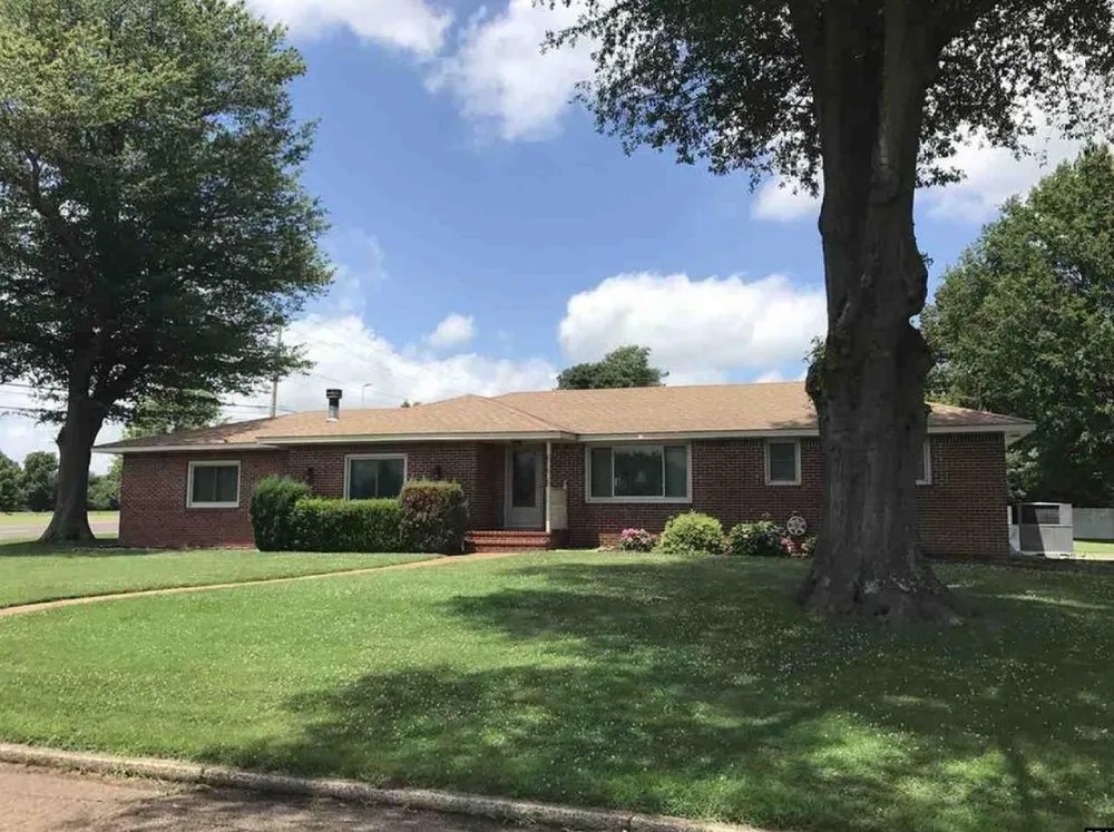 Reliable garden landscaping in Vine Grove, KY - UpperCuts Lawn Care