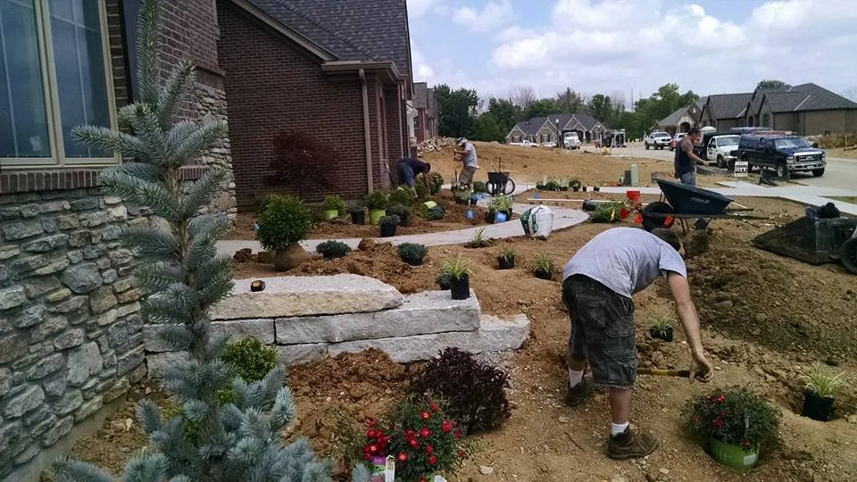 Top-rated yard maintenance for outdoor upgrades across Cincinnati, OH - Upscale Lawncare and Property Maintenance