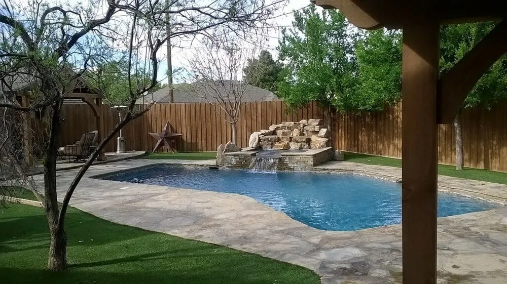 Affordable lawn care service for beautiful yards in Midland, TX by Upscale Patio Cleaning Services