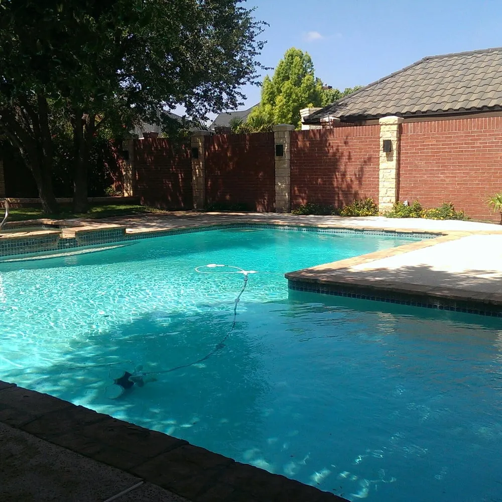 Expert yard maintenance experts serving Midland, TX - Upscale Patio Cleaning Services