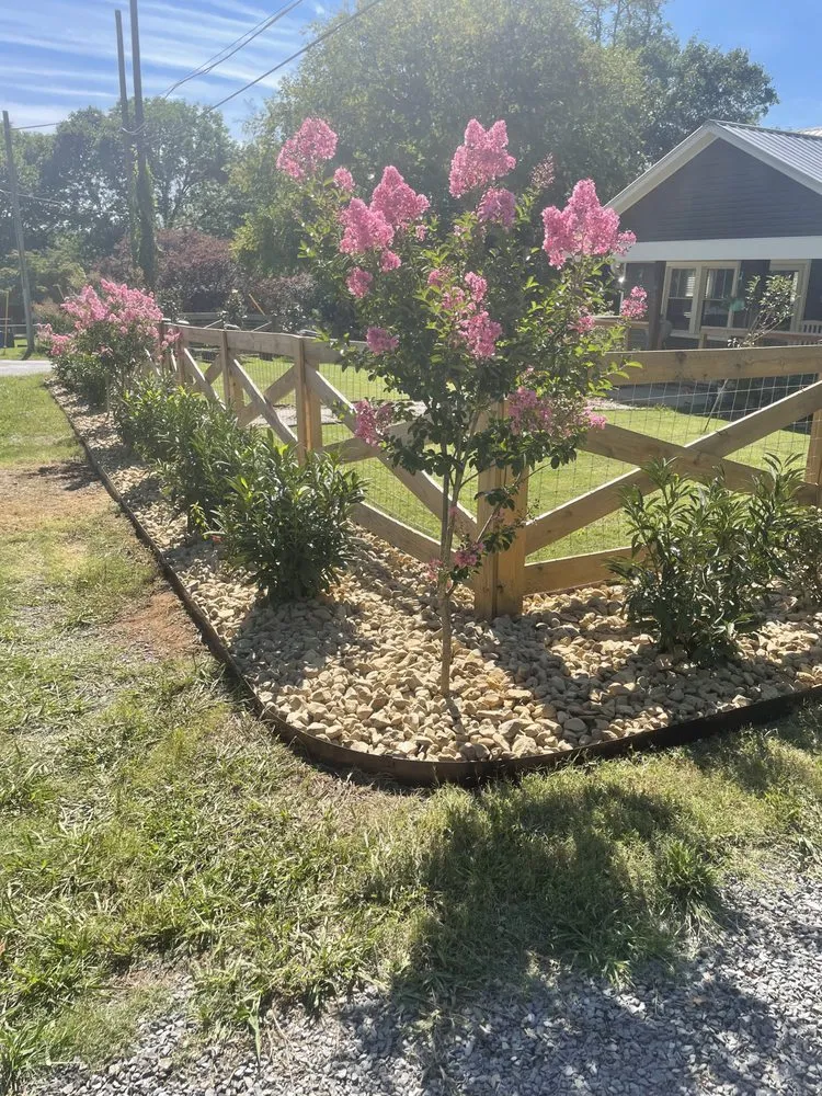 Professional outdoor landscaping in Bon Aqua, TN - UPscape