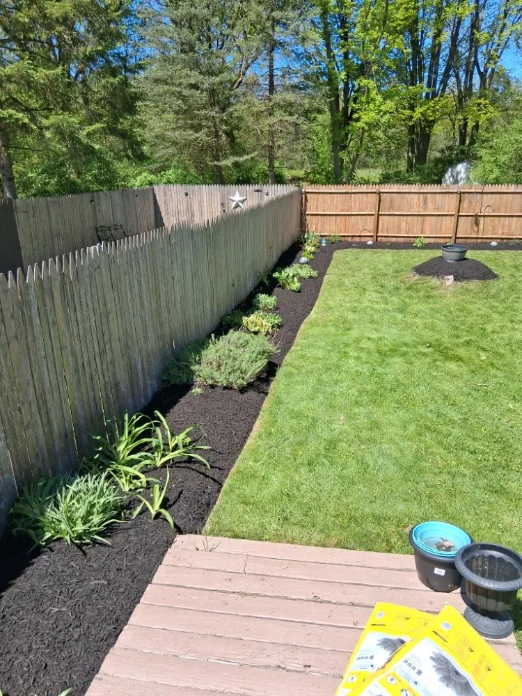Reliable garden landscaping in Clay, NY by Upscapes