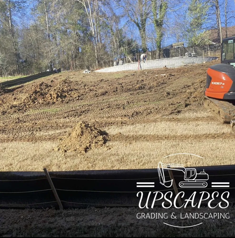 Expert lawn mowing service experts serving Warrenville, SC - Upscapes Grading & Landscaping