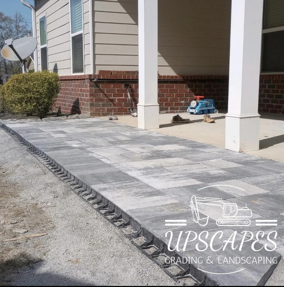 Trusted lawn care service in Warrenville, SC - Upscapes Grading & Landscaping