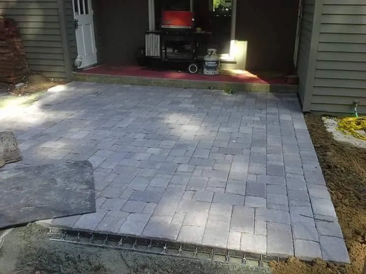 Professional lawn care service in Hoosick Falls, NY - Upstate Laborers