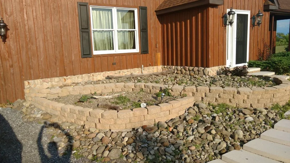 Expert lawn mowing service in Lackawanna, NY - Upstate Landscape & Design