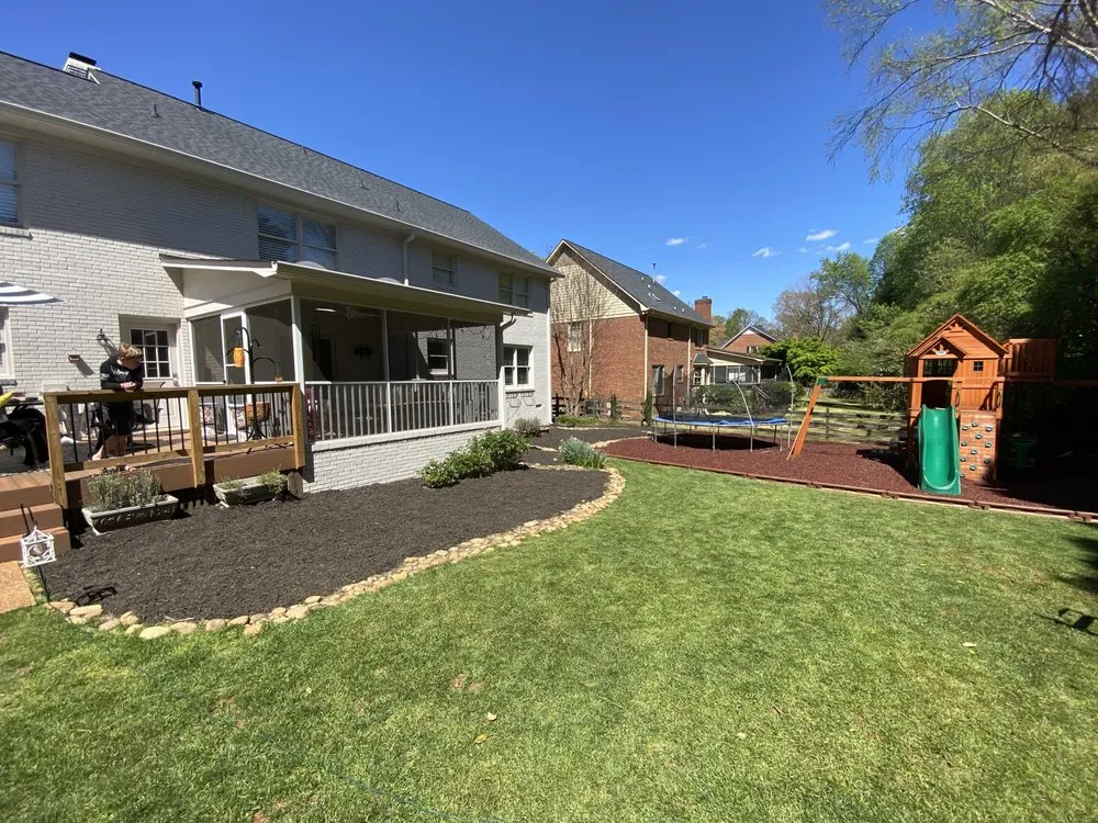 Local yard cleanup service in Easley, SC - Upstate Turf & Landscape