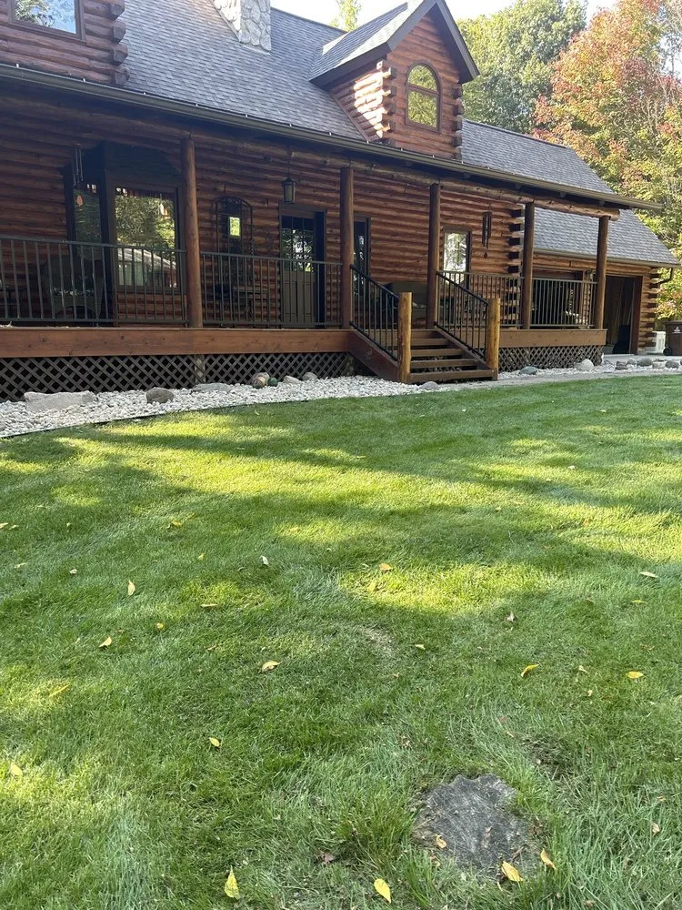 Professional garden landscaping in Belding, MI by Upstream Landscape Maintenance and Design