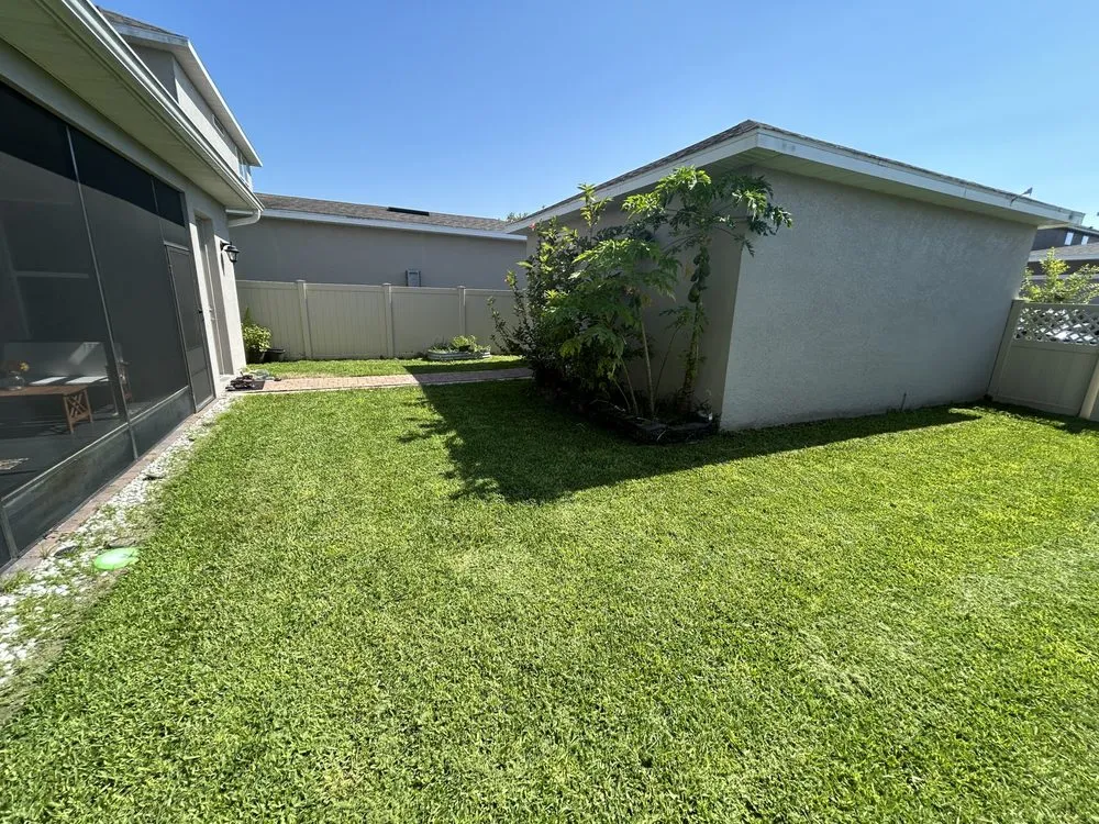 Trusted landscaping services experts serving Orlando, FL - Uptomized Services VI