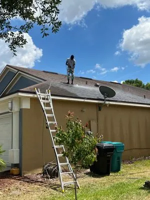 Uptomized Services VI Logo