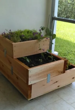 Reliable garden landscaping for year-round maintenance in Jupiter, FL by Urban Abundance