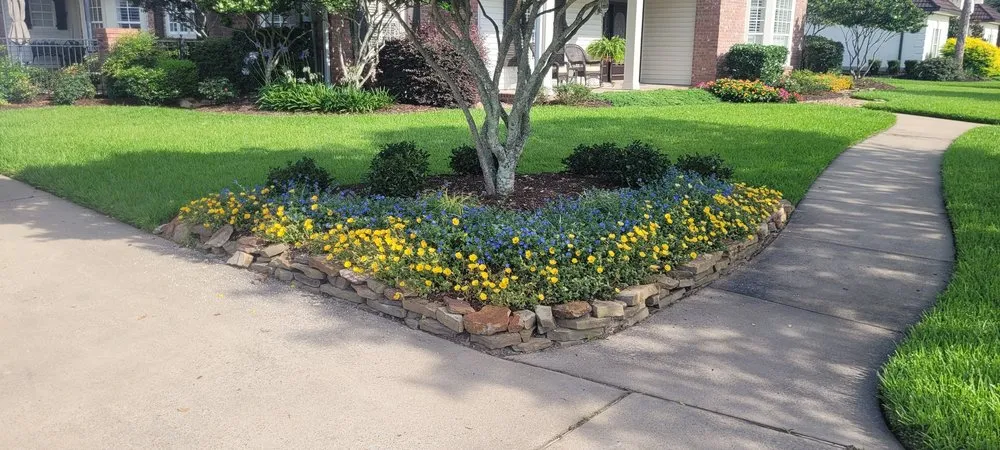 Trusted garden landscaping for residential properties across Lake Charles, LA - Urban Designs Landscaping