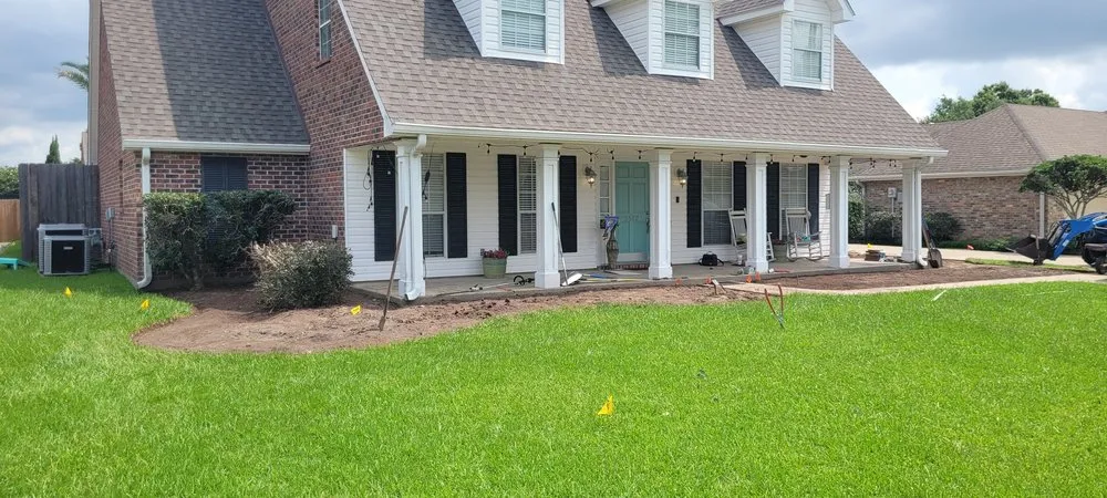 Custom outdoor landscaping experts serving Lake Charles, LA - Urban Designs Landscaping