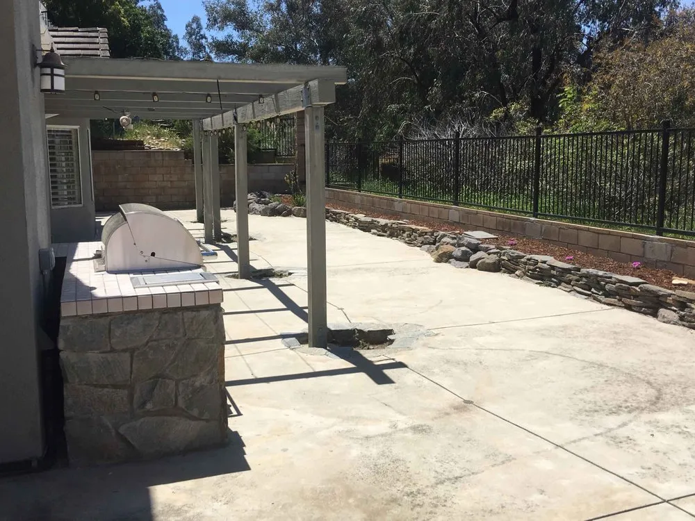 Reliable lawn mowing service with custom design across Agoura Hills, CA - Urban Ecoscapes