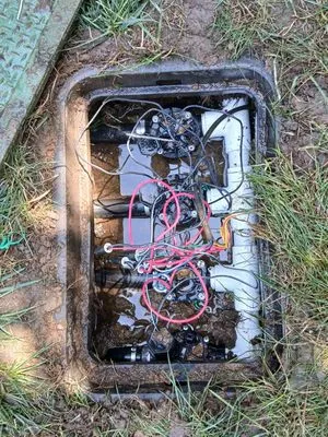 Urban Essential Outdoor Maintenance Logo