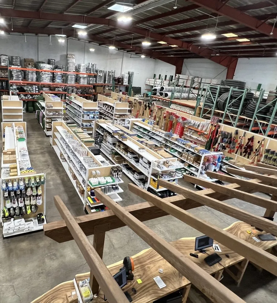 Expert lawn care service experts serving San Francisco, CA - Urban Farmer Store