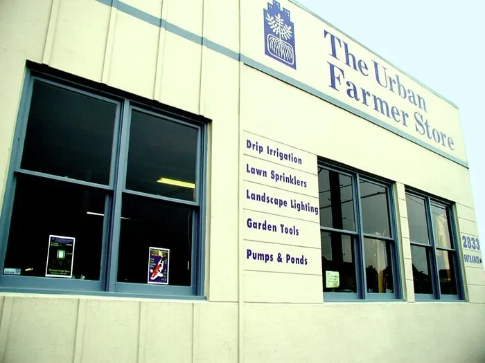 Affordable garden landscaping near you in San Francisco, CA by Urban Farmer Store