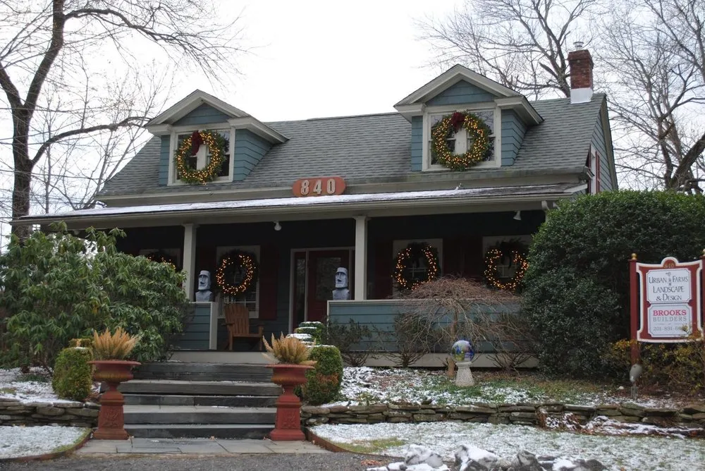 Reliable yard maintenance in Franklin Lakes, NJ - Urban Farms Landscape & Design