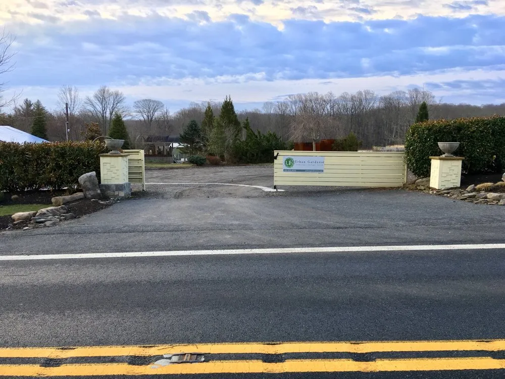 Top-rated yard maintenance experts serving Reisterstown, MD - Urban Gardens