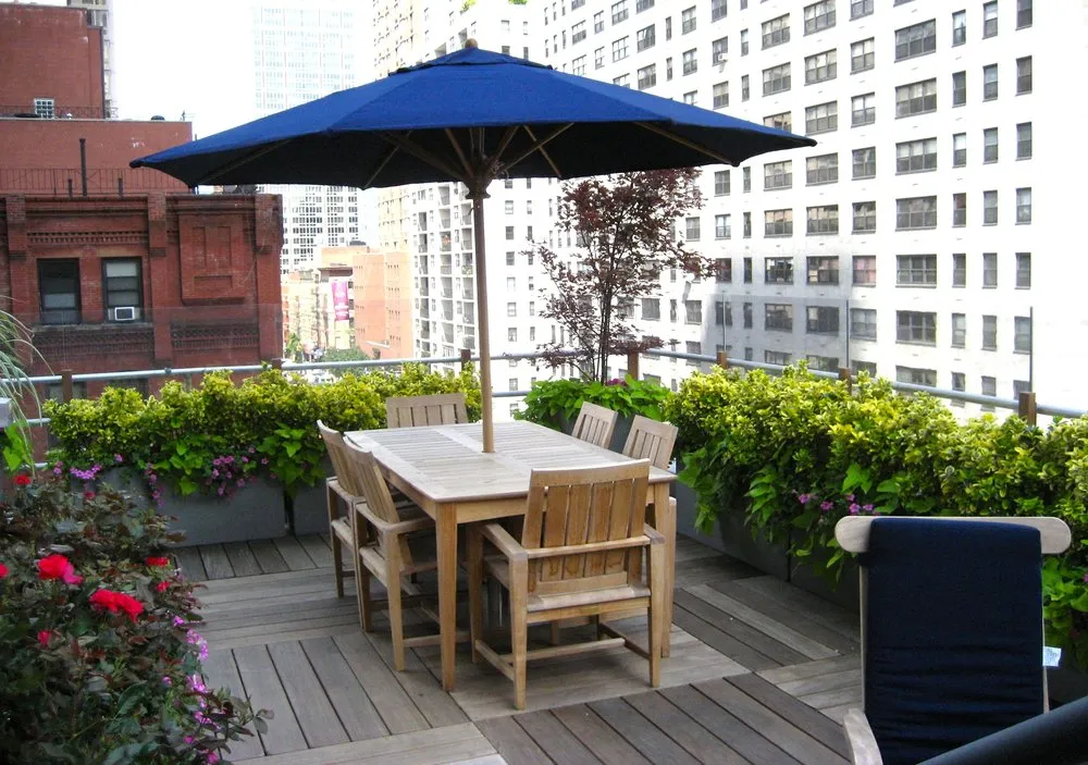 Local lawn mowing service for beautiful yards across New York City, NY - Urban Green Design