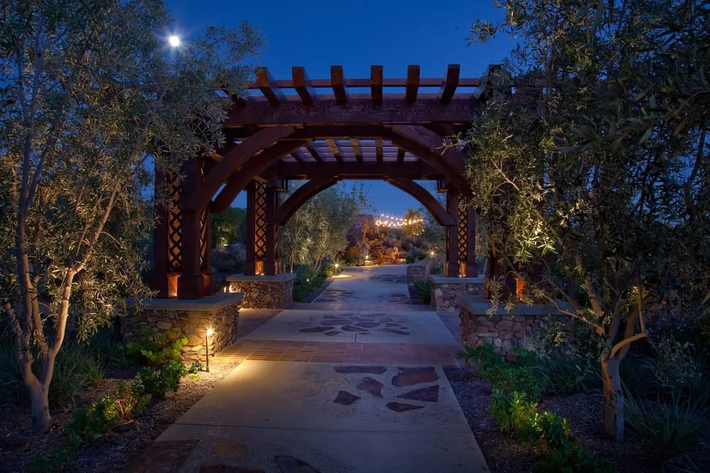 Reliable yard cleanup service for beautiful yards across San Diego, CA - Urban Green Landscape Architecture