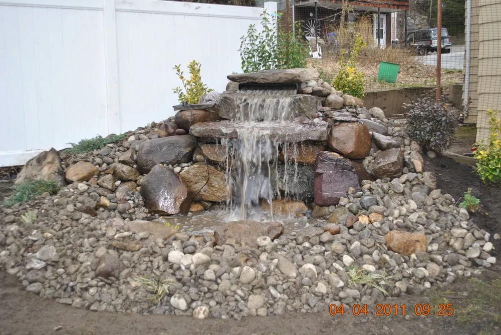 Professional garden landscaping experts serving Englewood, NJ - Urban Green Landscaping Corp